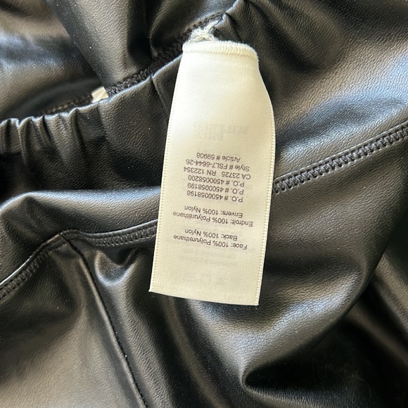 Wilfred FREE Diara Vegan Leggings Medium - Picture 8 of 10